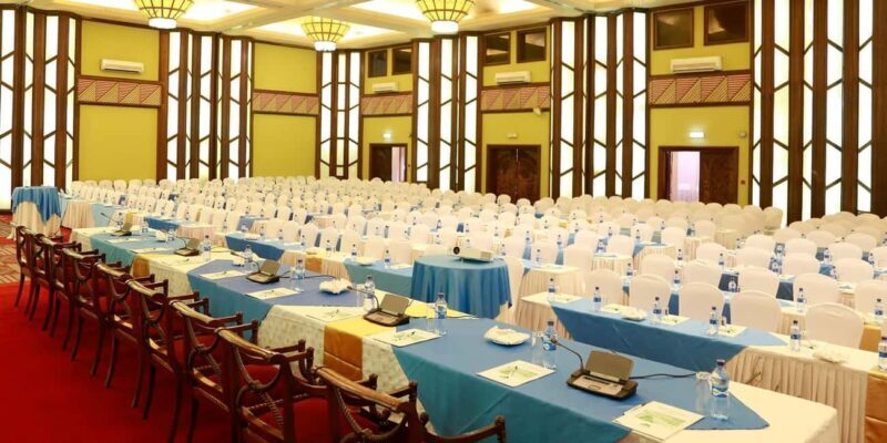Safari Park Hotel Dinner and Cat Dance Experience - A Full Breakdown of the Experience
