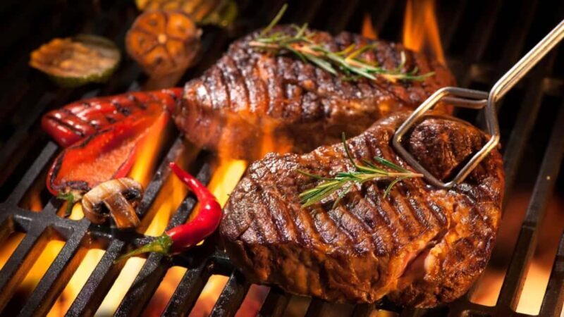Safari Park Hotel Dinner and Cat Dance Experience - Who Would Enjoy This Experience?