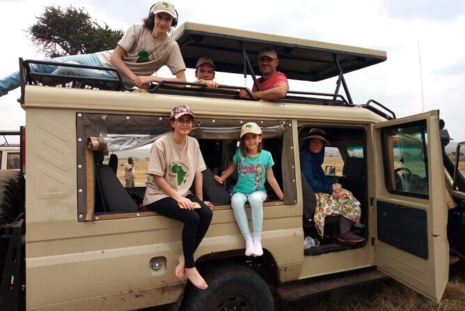 Safari Tour; Nairobi National Park - A Practical Look at the Tour