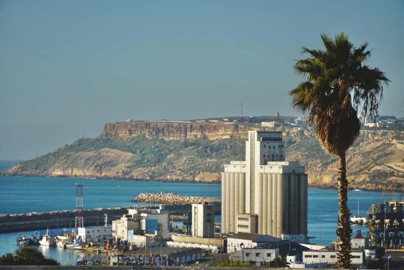 Safi City Full Day Tour: Pottery, Ocean Views, Seafood - An Authentic Day in Safi: What to Expect
