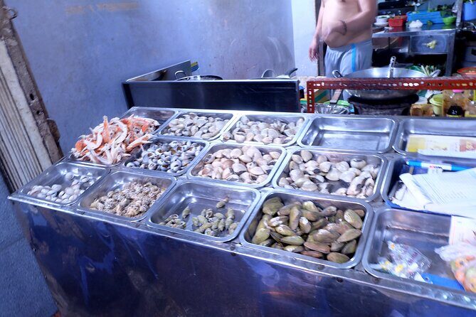 Saigon at Night Walking Street Food Tour - An In-Depth Look at the Saigon Night Tour