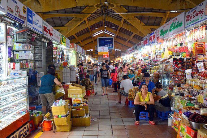 Saigon in a Day: Ho Chi Minh City Sightseeing and Night Food Tour - The Evening Food Adventure: A Motorbike Journey