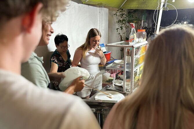 Saigon Night Walking Food Tour - 100% No Tourist - Walking Through Local Sights and Neighborhoods
