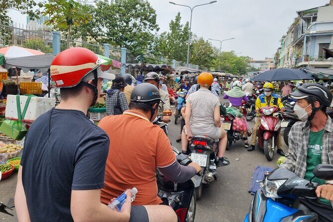 Saigon Private/Small Group Walking Food Tour with 13 Tastings - Key Points
