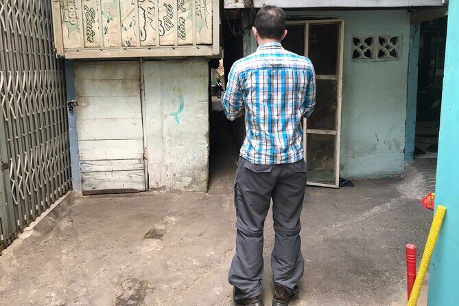 Saigon Slum tour and Saigon Chillspots by motorbike/ Aodai rider - Who Will Love This Tour?