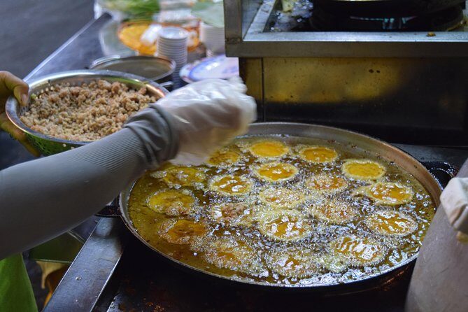Saigon Street Food By Night - Foodie City Private Tour With Local Guide - Additional Stops and Experiences