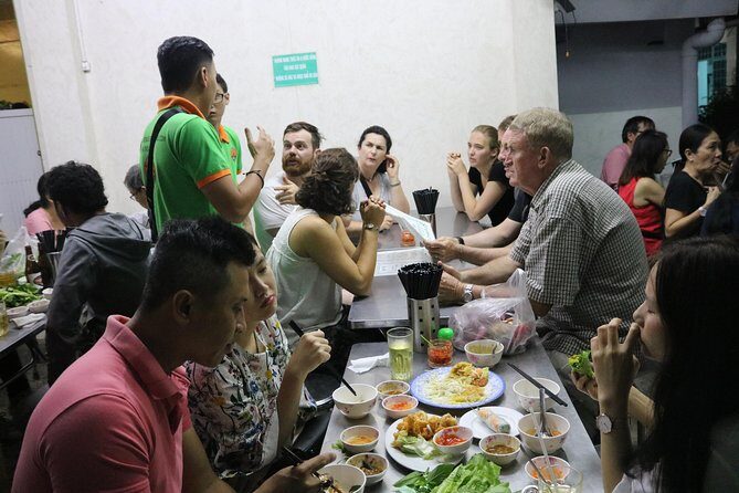 Saigon Vespa By Night Street Food Tour 4,5 Hours - Who Should Consider This Tour?