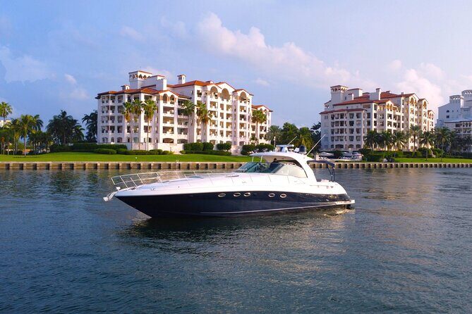 Sail The DREAM Boat From South Beach - Exploring the Experience: What You Can Expect