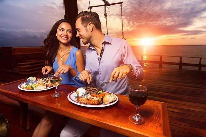 Sail Under Light of the Moon & Enjoy a Romantic Dinner in Spanish Galleon - A Gentle Ride into the Night with a Spanish Galleon