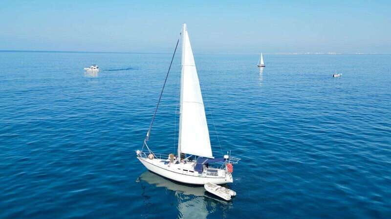 Sailboat: Explore & snorkeling, sunset and romantic sailing. - Key Points