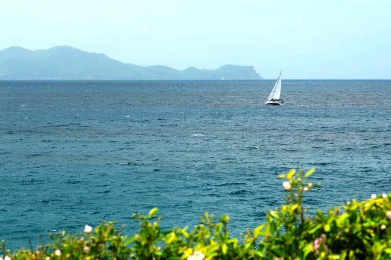 Sailing and Snorkeling Day Tour to Les Saintes - FAQ