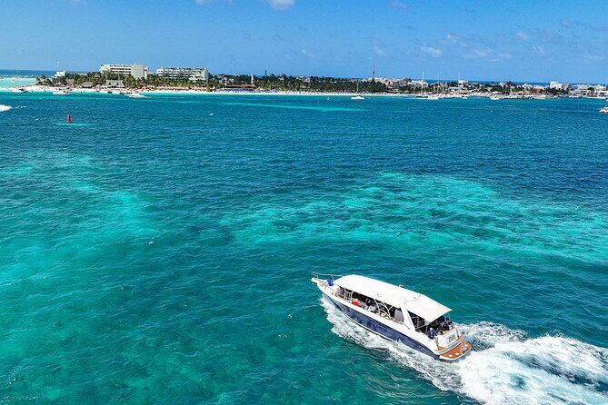 Sailing away-Island Adventour Yacht - Isla Mujeres Beach Club - Key Points