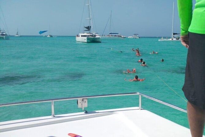 Sailing Catamaran in Cancun with Open Bar - An Honest Look at the Experience