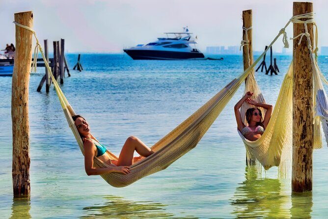 Sailing Experience to Isla Mujeres with lunch and Premium Open Bar - What’s Included and What to Watch Out For