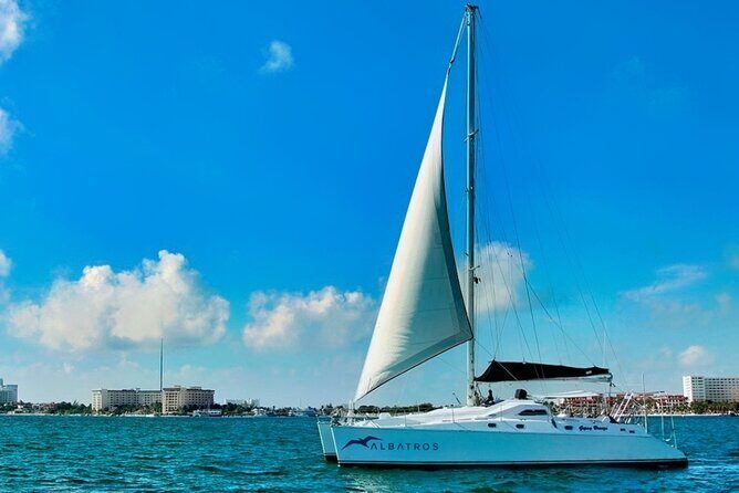 Sailing Experience to Isla Mujeres with lunch and Premium Open Bar - The Sum Up