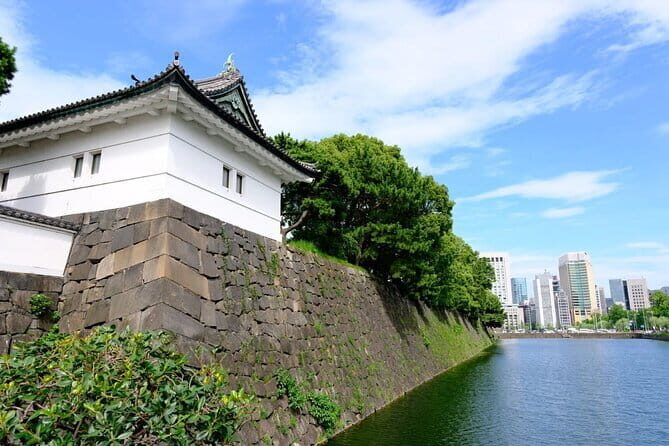 Sakura Magic and Nabana No Sato Day Tour From Osaka - FAQ