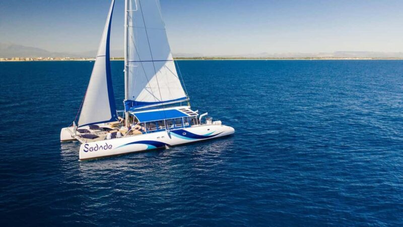 Sal Island Catamaran Cruise with All-inDrinks and Snacks - Who Will Get the Most Out of This Tour?