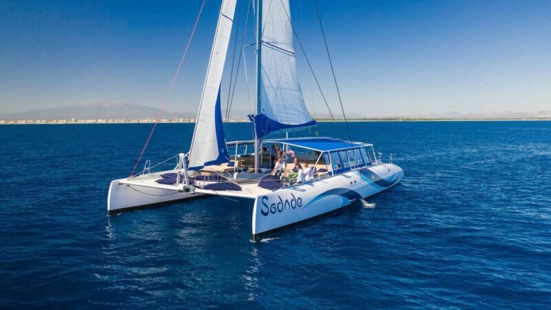 Sal Island Catamaran Cruise with All-inDrinks and Snacks - FAQ
