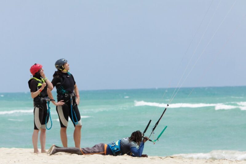 Sal: Kitesurfing Lessons - Key Points
