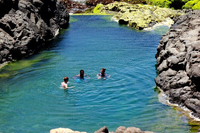 Sal Private Tour: All inclusive Salt Lake, Blue eye and Shark Bay - FAQs