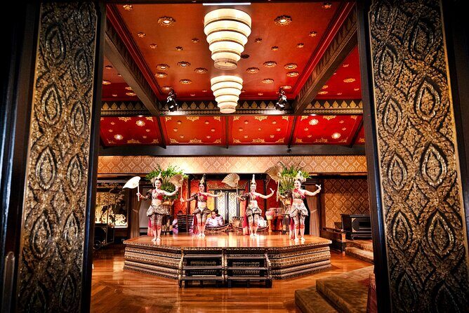 Sala Rim Naam Dinner and Show at Mandarin Oriental in Bangkok - Who Should Consider This Tour?