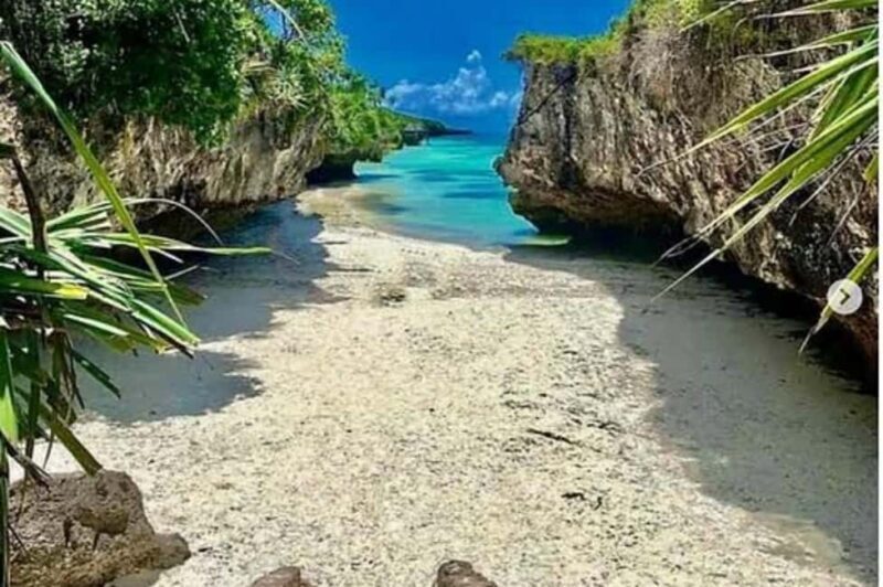 Salaam Cave Swimming with turtles, Mtende Beach & The Rock - Key Points