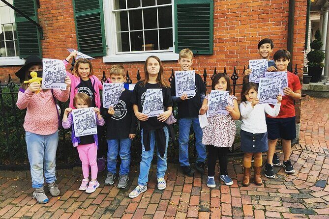 Salem Kids Slightly Spooky Tour - Salem Kids Slightly Spooky Tour: A Family-Friendly Haunted Adventure