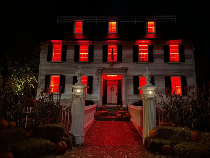 Salem, MA: Hocus Pocus Movie Guided Walking Tour - Key Points