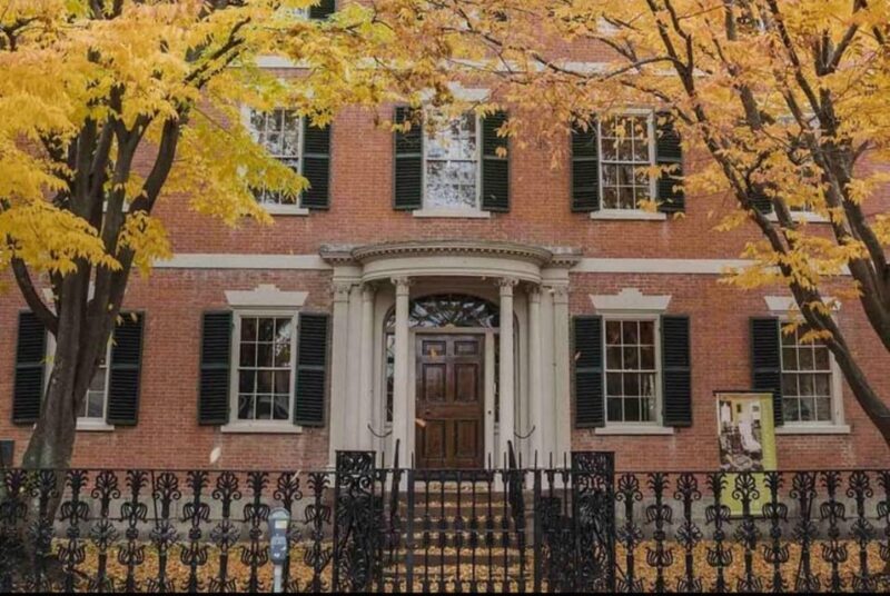 Salem, MA: Merchants & Mansions: an architecture tour - What the Guides Say