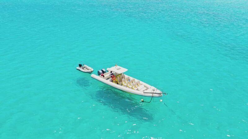 Salt Island: 4 hr sea excursion to Buracona or Pedra de Lume - Key Points