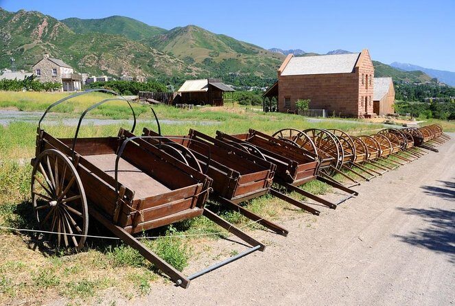 Salt Lake City Guided Bus Tour - Transport and Group Size