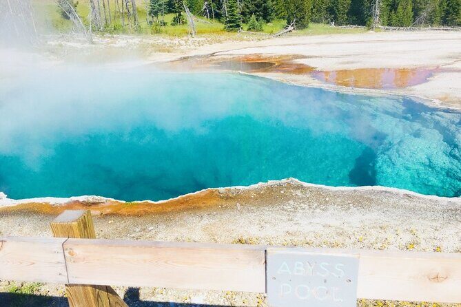 Salt Lake City to Yellowstone and Mt Rushmore 4 Day Tour - FAQ