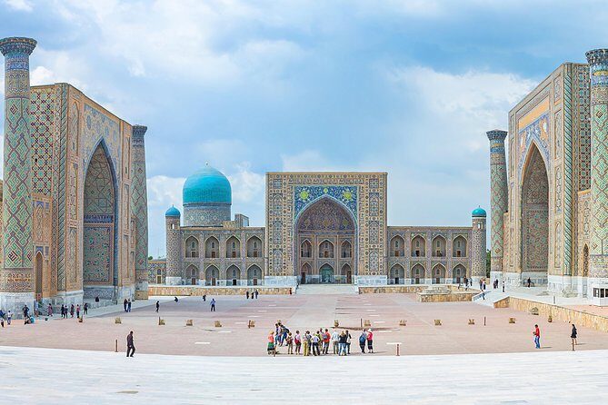 Samarkand City Tour - Ulugbek Madrasah: An Intellectual Center