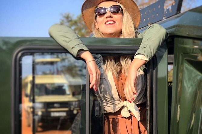 Samburu, Lake Nakuru & Masai Mara 6 Days Private 4x4 Jeep Safari - An In-Depth Look at the 6-Day Safari Experience