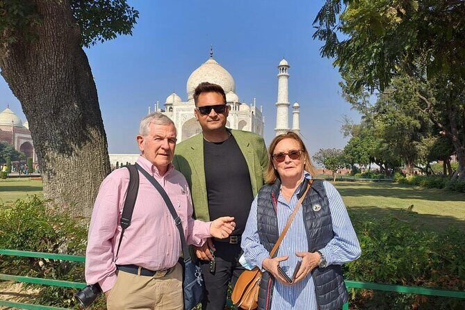 Same Day Agra/Taj Mahal Tour from Delhi : Private & all inclusive - The Experience in Detail