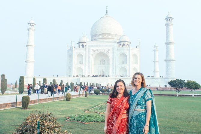 Same Day Agra Tour By Gatimaan Express Train from delhi - The Return Journey and Reflection