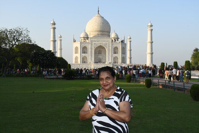 Same Day Agra Tour By Luxury Gatimaan Train From Delhi - Frequently Asked Questions