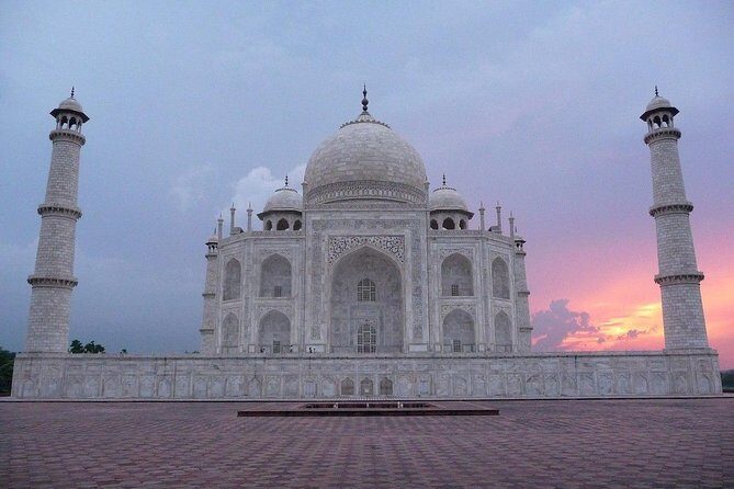 Same Day Agra Tour With Taj Mahal from Bangalore By Return Flights - Visit to the Taj Mahal