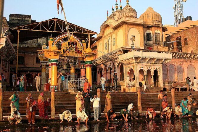 Same Day Mathura and Vrindavan Tour with Taj Mahal from New Delhi - The Realities of the Experience