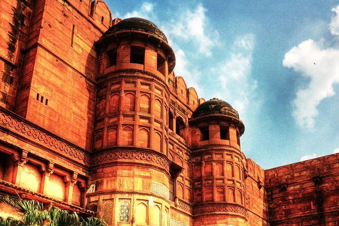 Same Day Taj Mahal and Agra Tour from Mumbai with Return Flights - FAQ