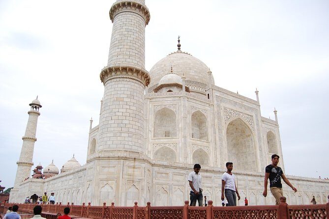 Same Day Taj Mahal Tour by Car from New Delhi - FAQ