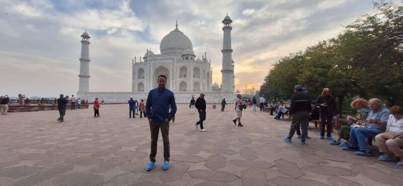 Same Day Tajmahal tour with Holi Celebration - FAQ