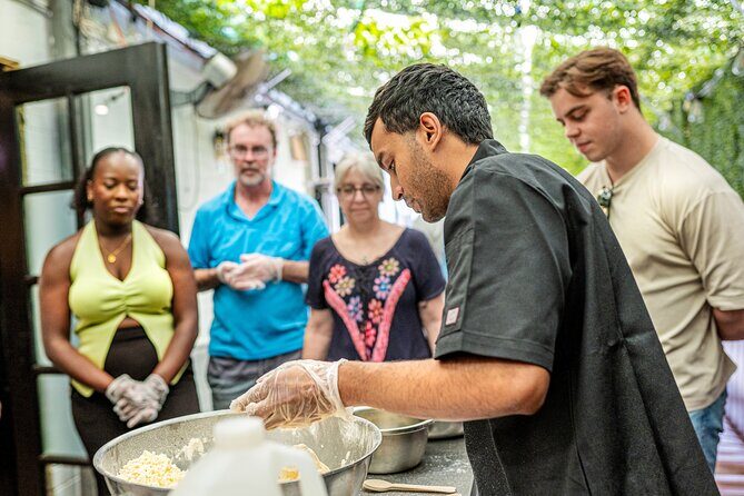 Samosa and Sips Cooking Class in Little India - A Closer Look at the Experience