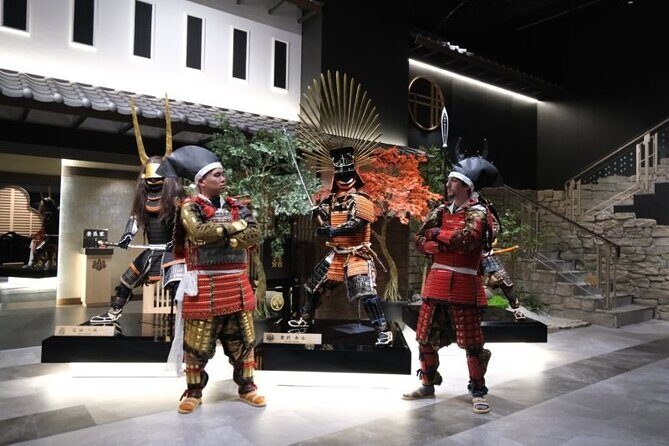 Samurai Armor, tea ceremony, calligraphy, traditional performance - Key Points