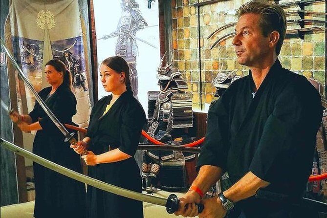 Samurai Sword Experience (Family Friendly)at SAMURAI MUSEUM TOKYO - Samurai Sword Experience (Family Friendly) at SAMURAI MUSEUM TOKYO