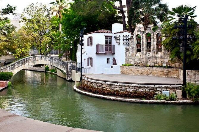 San Antonio Highlights Private Walking Tour with a Guide - A Closer Look at What This Tour Offers