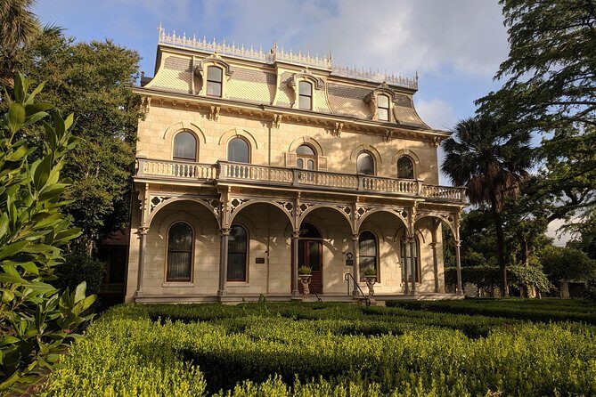 San Antonio Missions Tour with Downtown Hotel Pick Up - FAQ