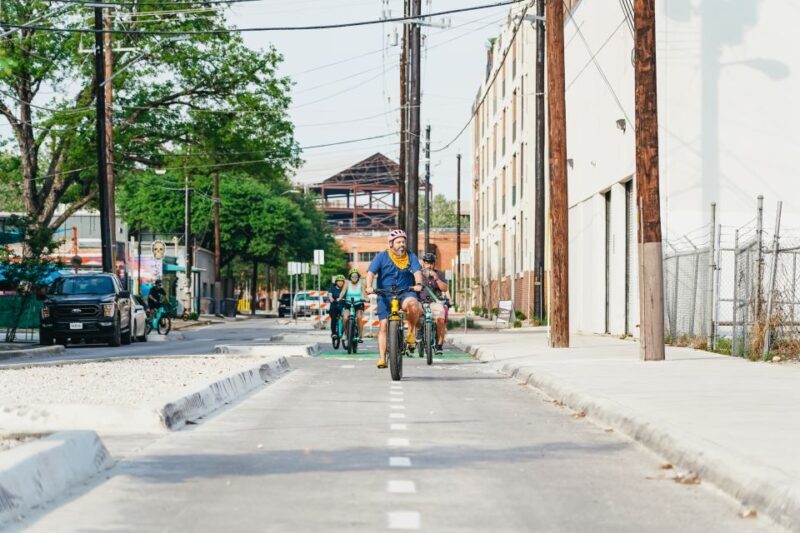 San Antonio: Murals & Hidden Gems E-Bike Tour - Key Points