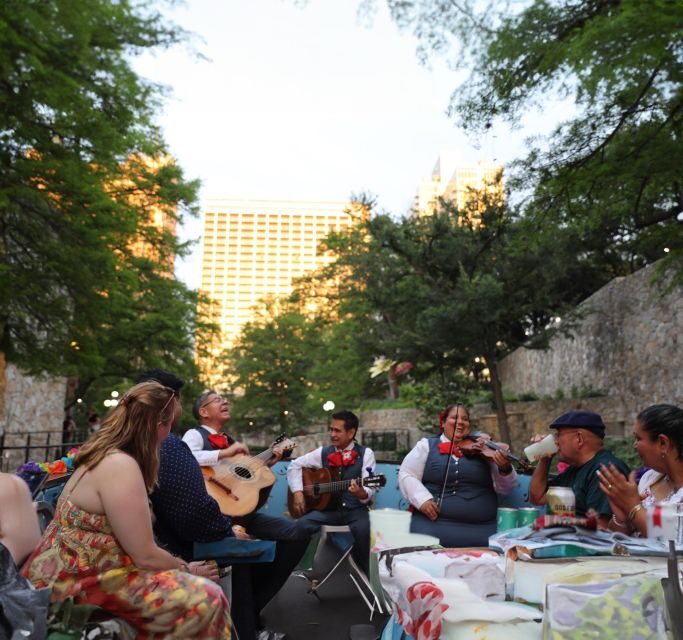 San Antonio: River Walk Cruise Ticket - The Experience at a Glance