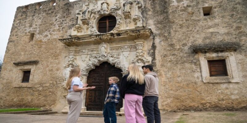 San Antonio Walking Tour with Cruise and Tower of Americas - What Past Participants Say
